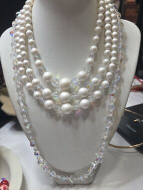 Two vintage necklaces